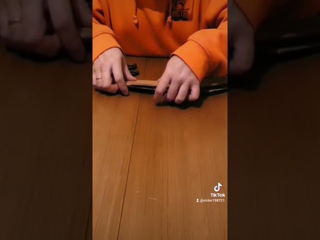 Vídeo relacionado con Baker Ross Espadas de Pirata de Madera para Decorar y Personalizar. Manualidades Creativas para Niños Perfectas para Fiestas de Piratas (Pack de 4)