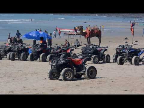 download lagu mp3 mp4 Kashid Beach Water Sports, download lagu Kashid Beach Water Sports gratis, unduh video klip Kashid Beach Water Sports
