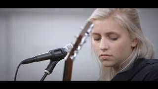 The White Wall Sessions Season 6 Andrea von Kampen  "Portland"