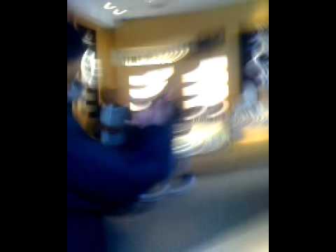 Patria Pichon Runs in Store