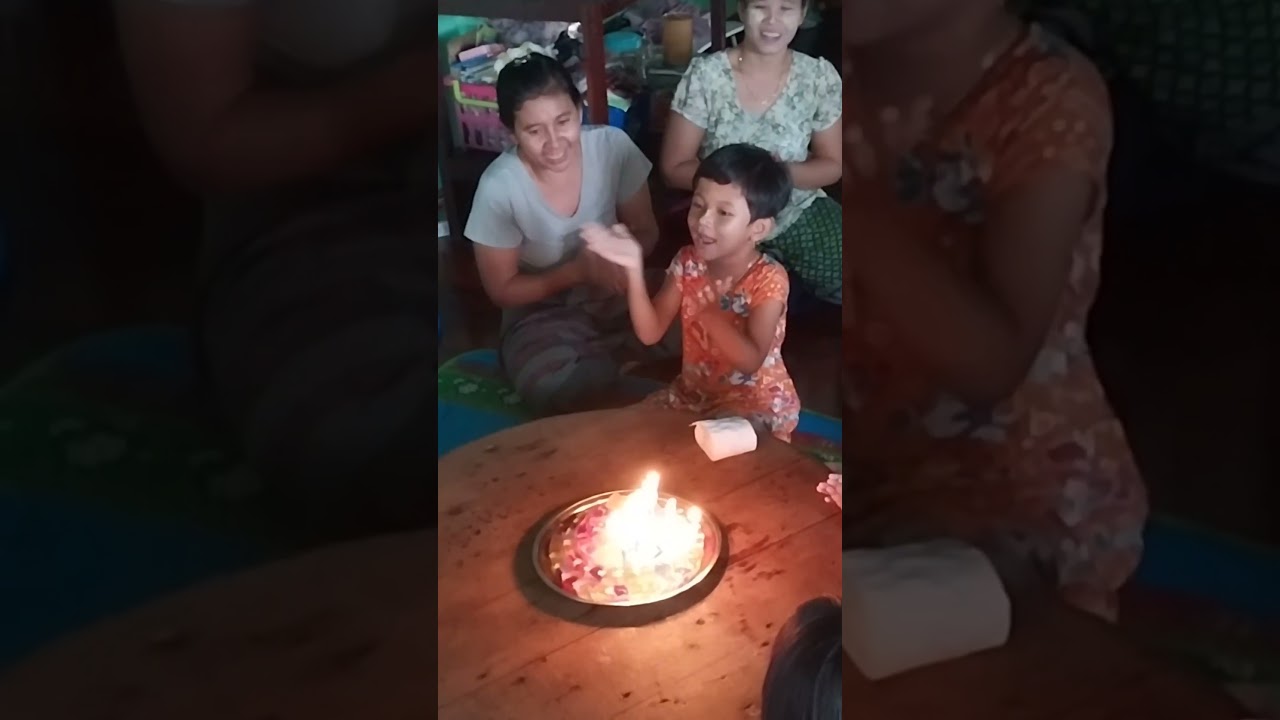 ပျော်ရွှင်စရာ မွေးနေ့တခုပါ