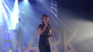 Amy Shark - Middle of the Night - Sydney, Enmore Theatre