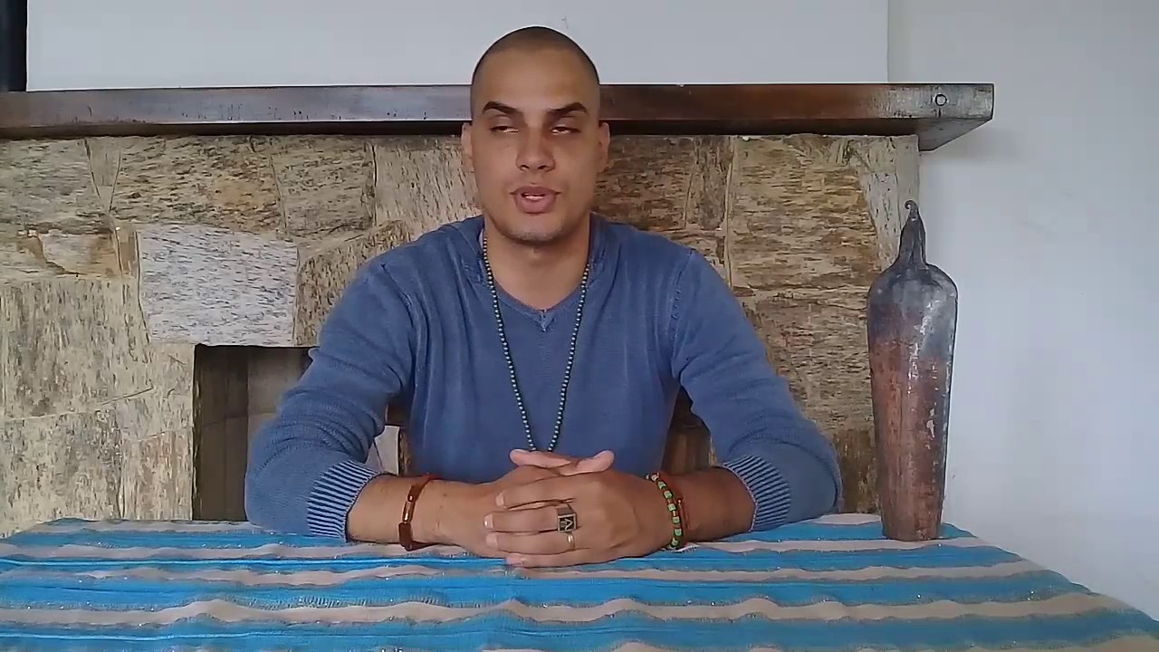 Lógun-Ède, orin e explicação.