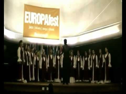 IN POIENITA, LANGA PLOP-CORUL SYMBOL-DIRIJOR LUMINITA GUTANU