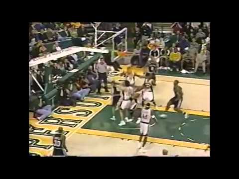 Gary Payton 28/12/11 vs. Spurs 2002 Playoffs Game 4