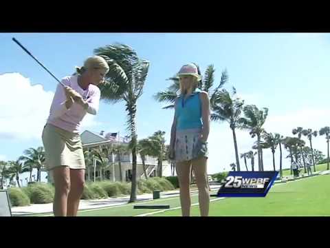Sandra gets a golf lesson from LPGA instructor