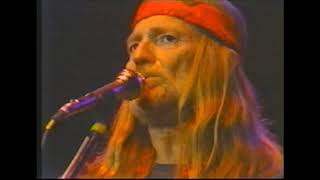 Willie Nelson live at Budokan 1984 - Blue Eyes Crying in the Rain