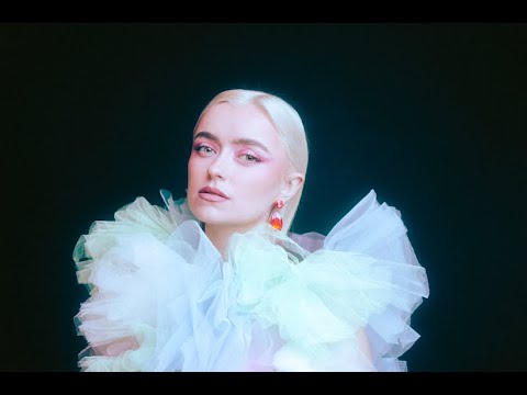 Video thumbnail for Love You in a Dream