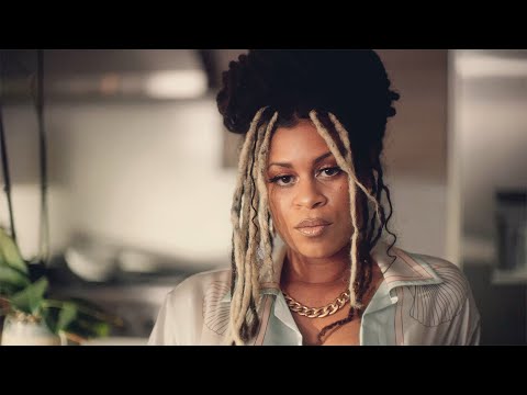 Aluna & Tekno - Don't Hit My Line (Official Music Video)