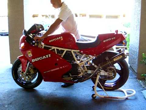 Ducati 900SS Sound!