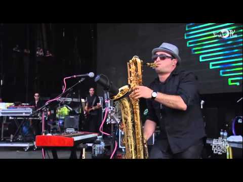 Fitz And The Tantrums - MoneyGrabber (Live @ Lollapalooza 2014)