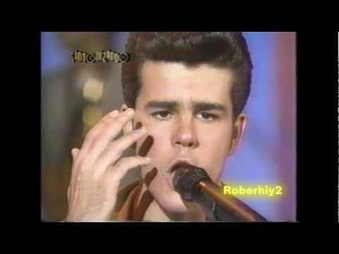 Eduardo Capetillo " Indiferente "