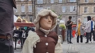 Edinburgh Fringe Festival | street performers | entertainers