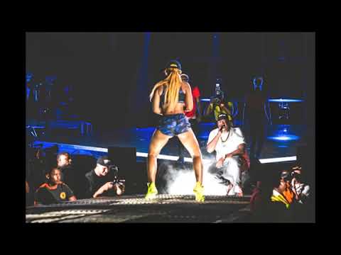 ULwaz no Makhula - Wamanzi Umuntu (ft. Dj Target no Ndile)