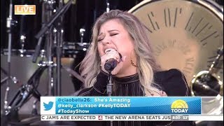 Kelly Clarkson - Walk Away - LIVE (Today Show)