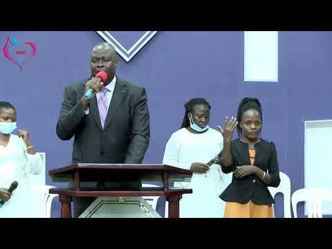 Nkwata Omukono onsembeze worship by Dr Joseph Serumaga.