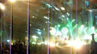 Time Is Running Out, Muse live.. Jumping crowd!