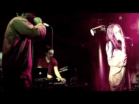 BLU & J*DAVEY - Everything's Ok - Live in San Jose