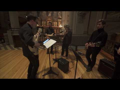 Tim Brady - Instruments of Happiness – 100 guitares