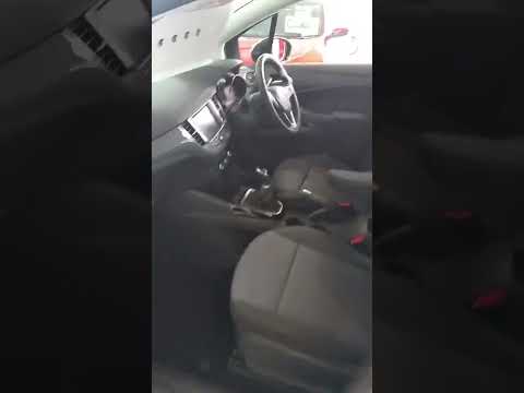 221D30601 - 2022 Opel Crossland X SRI 1.2i 83PS 5 SpeedDEMOAVAILABLE FOR IM...