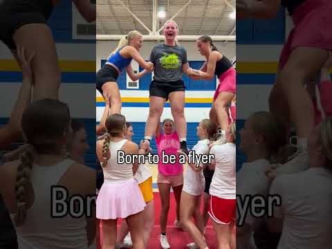 Born to be a flyer! #cheer #performancecheer #cheerleading #cheerleader #stunt #cheerleaders #cheers