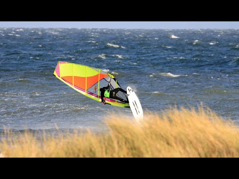 12 brandneue Wavesegel (2023) im Test - Ausstattung, Features & Trimmtipps