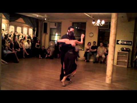 Maria Olivera & Gustavo Benzecry Saba: Argentine Tango - Araca la Cana