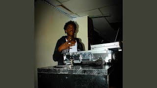 Download lagu HUT HUTREMIX (feat. Kstylis) mp3