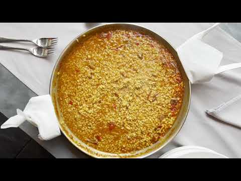 60-SECOND EXCURSION: Sampling Pitu Calella, Asturian rice dish, in Pola de Somiedo, Asturias, Spain