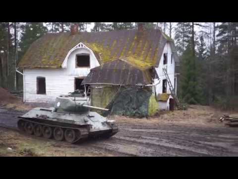 T-34-85 live action at Parola Armour Museum 1st of May show