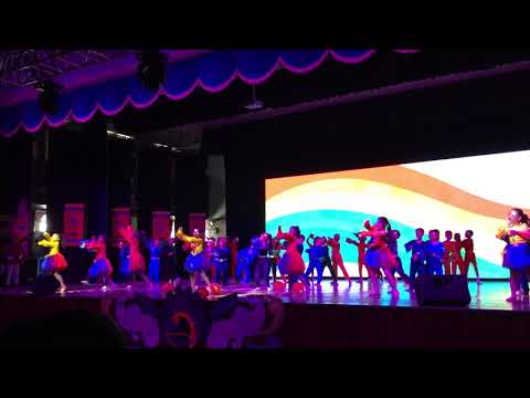 Zindagi Milke Bitayenge : Group Dance