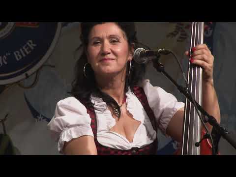 Musikanten Ski WM 2018  Die Sulmtaler Dirndln - In die Berg bin I gern