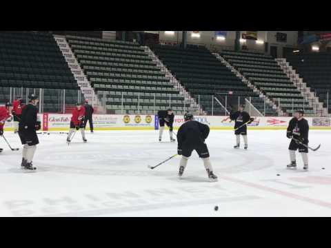 Adirondack Thunder one-touch passing