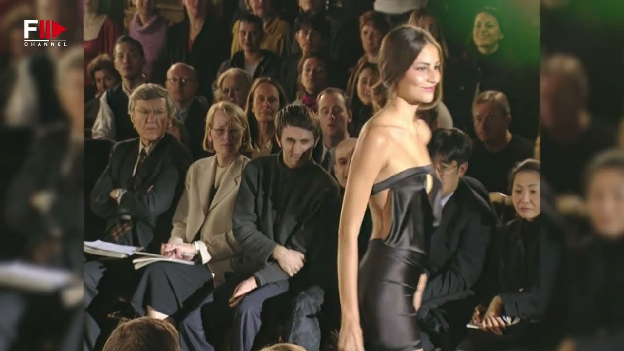 4K | 2000's Icon FERNANDA TAVARES | Remastered - Fashion Channel