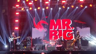 Download lagu MR. BIG - Wild World - Live in Jakarta, 12 August 2023 - the Big Finish Tour. mp3