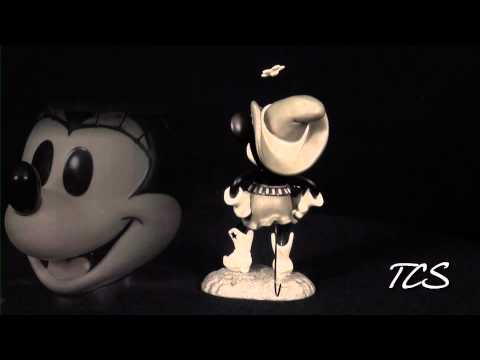 WDCC Disney ClassicsTwo Gun Mickey Minnie Mouse Cutest Lil Cowgirl
