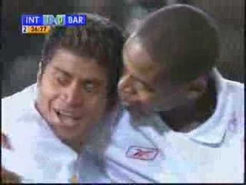 Internacional 1 x 0 Barcelona. Gol de Adriano "Gabiru"
