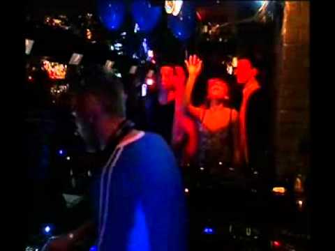 Justus Kohncke @ Ikon bar / RTS.FM - 16.04.2011