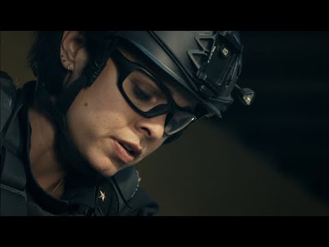 Chris Worries For Street//S.W.A.T. 5x21 #subscribe