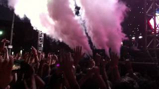 Tiesto @ Floyds Music Store - Kaskade - Angel on My Shoulder HD