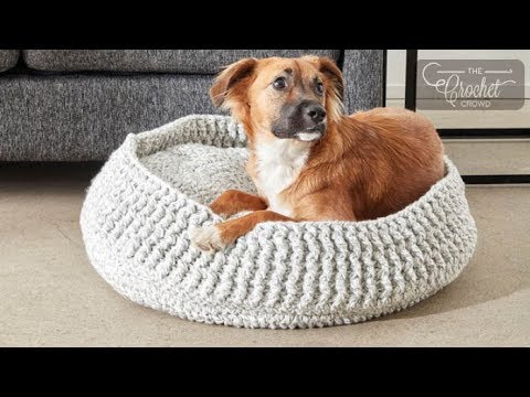 Crochet Pet Bed | EASY | The Crochet Crowd