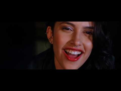 Carla Veras - Reiniciei (Vídeo Oficial)