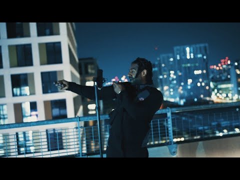 Robbahollow - 8PM IN MANCHESTER ( Music Video )