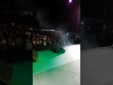 Cantora Ana Priscila Câmara canta no 1 aviva Brejo