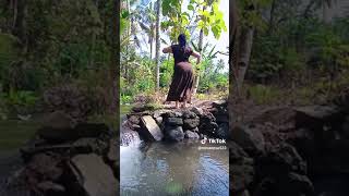 Download lagu Tante Nova Nessa goyang hot bokong gede mp3 Download lagu Tante Nova Nessa goyang hot bokong gede mp3