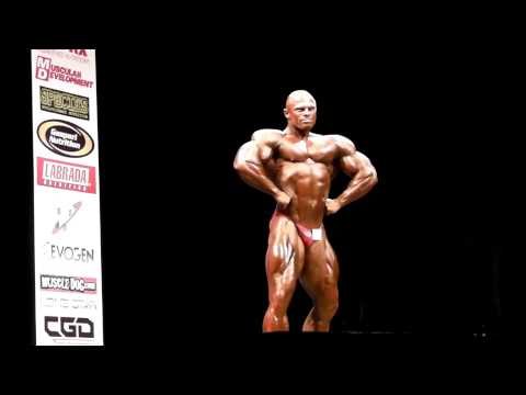 Marius Dohne - Competitor No 1 - Prejudging - New York Pro 2010