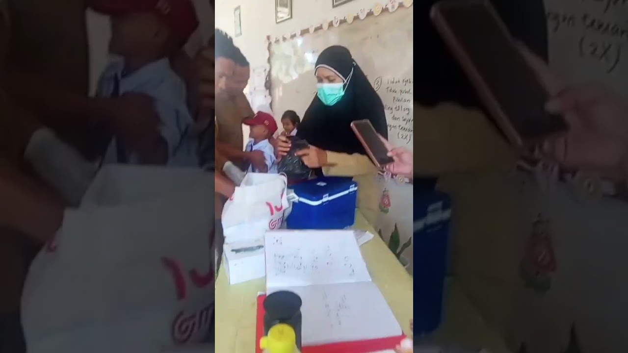 Bulan Imunisasi Anak Sekolah