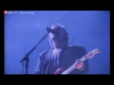 download lagu mp3 mp4 Pink Floyd Delicate Sound Of Thunder, download lagu Pink Floyd Delicate Sound Of Thunder gratis, unduh video klip Pink Floyd Delicate Sound Of Thunder