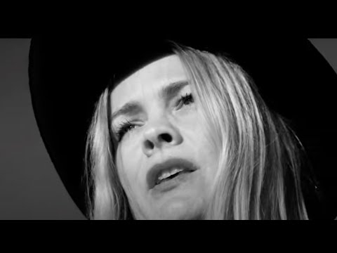 Jennifer Touch - Dripping (Official Music Video)