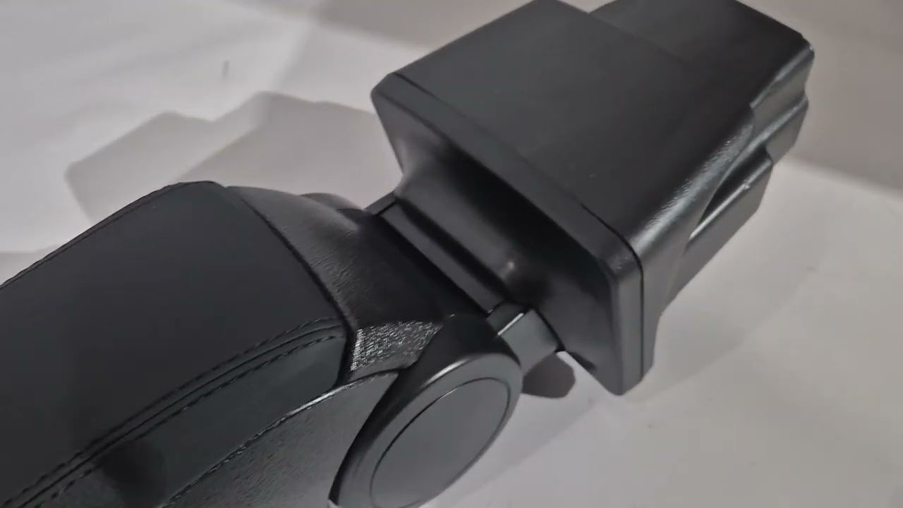 Fiat 500/500L 2013-2022 Armrest (into cup holder) Video 1